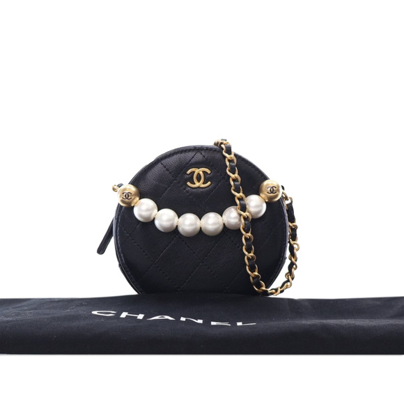 Pre-Loved Chanel Lambskin Pearl Round Clutch On Chain - Picture 12 of 12